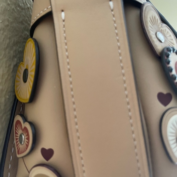 Coach Swagger 27 Leather Satchel Shoulder Bag with Hearts Appliqué In Beechwood - Picture 3 of 15